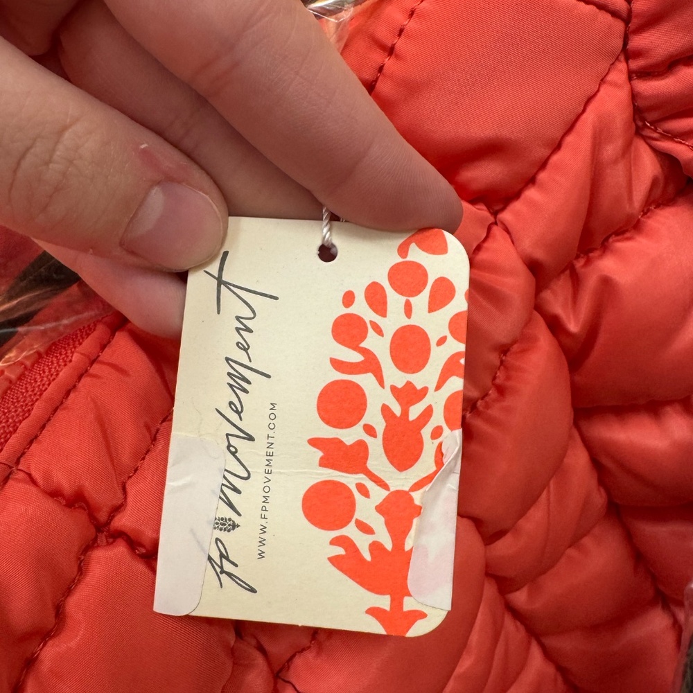 NWT Free People Quilted Carryall Bag - Coral - Picture 3 of 4